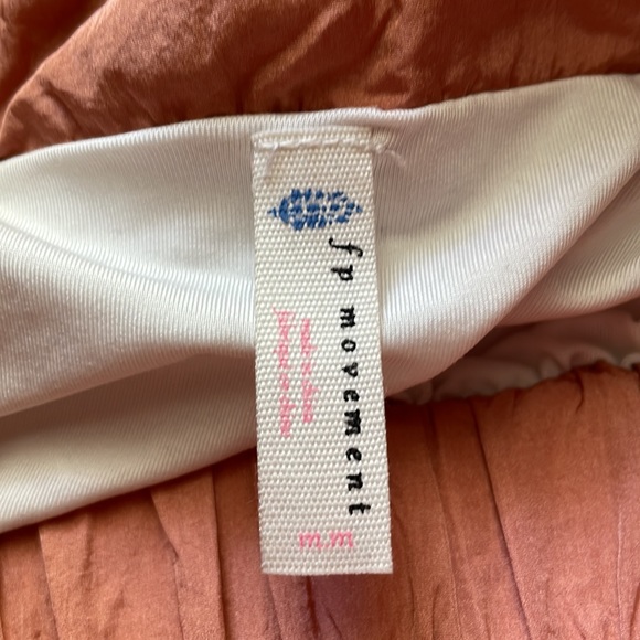 FREE PEOPLE the way home shorts size Medium - Picture 3 of 3